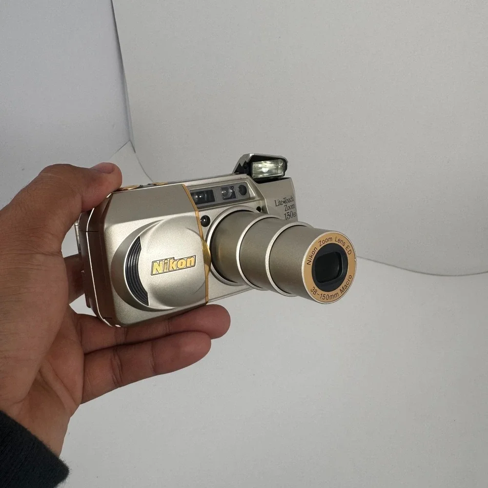 Vintage Nikon Lite Touch Zoom 150 ED AF 35mm Point & Shoot Film Camera